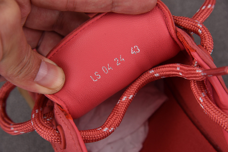DR B33 Sneaker