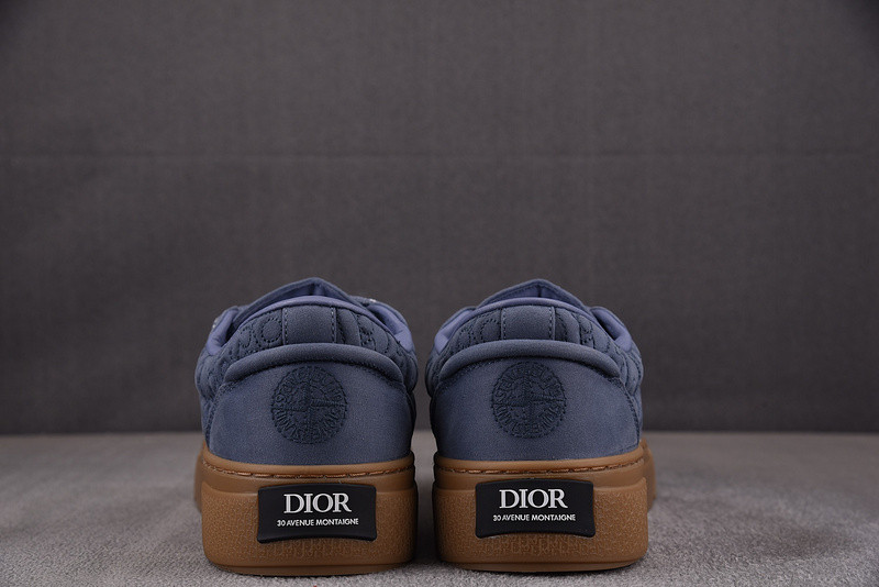 DR B33 Sneaker
