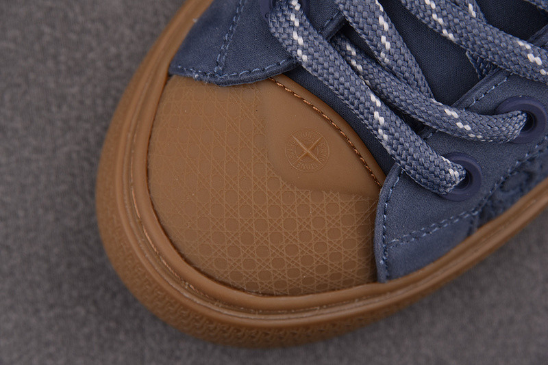 DR B33 Sneaker