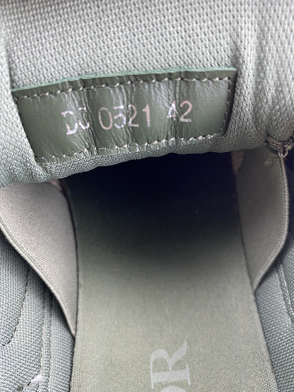 DR B30 Sneaker