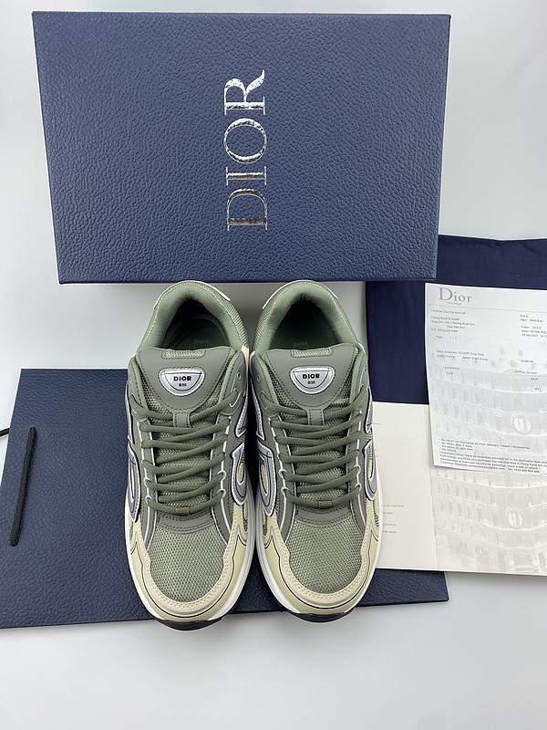 DR B30 Sneaker