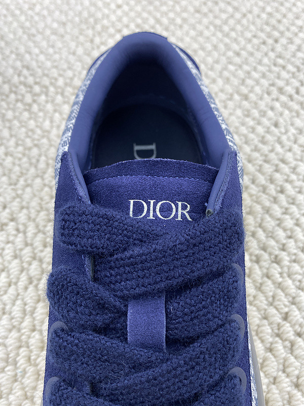 DR B33 Sneaker