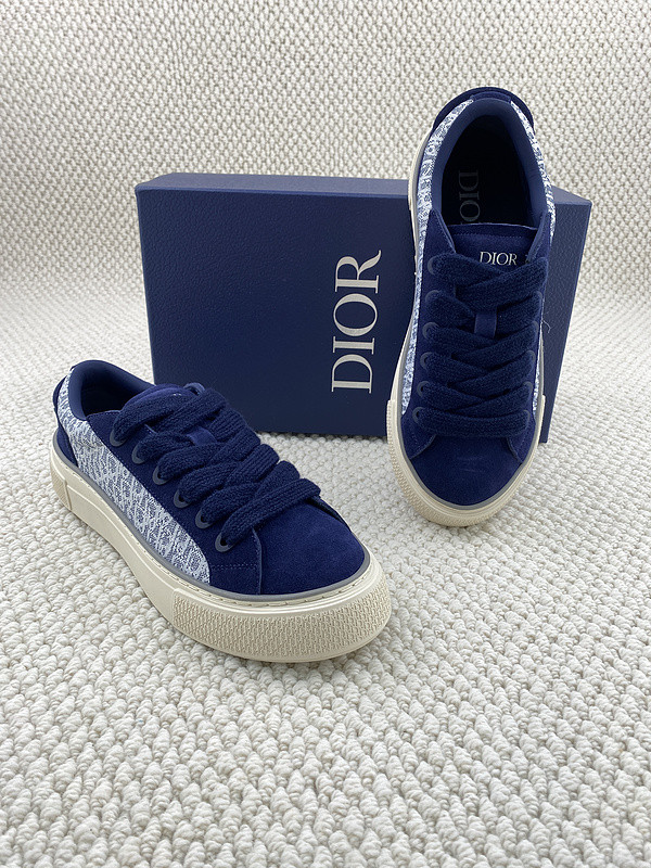 DR B33 Sneaker