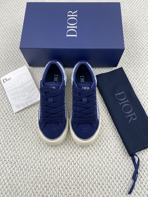 DR B33 Sneaker