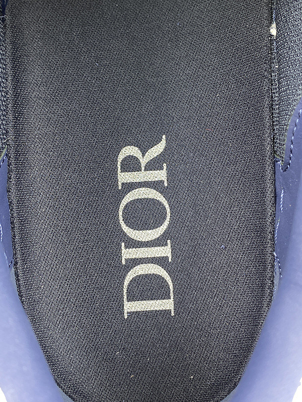 DR B33 Sneaker