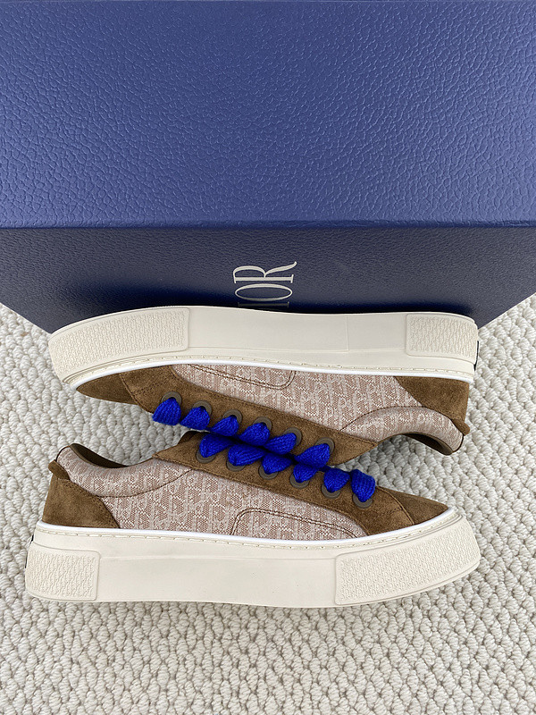 DR B33 Sneaker