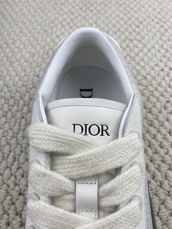 DR B33 Sneaker