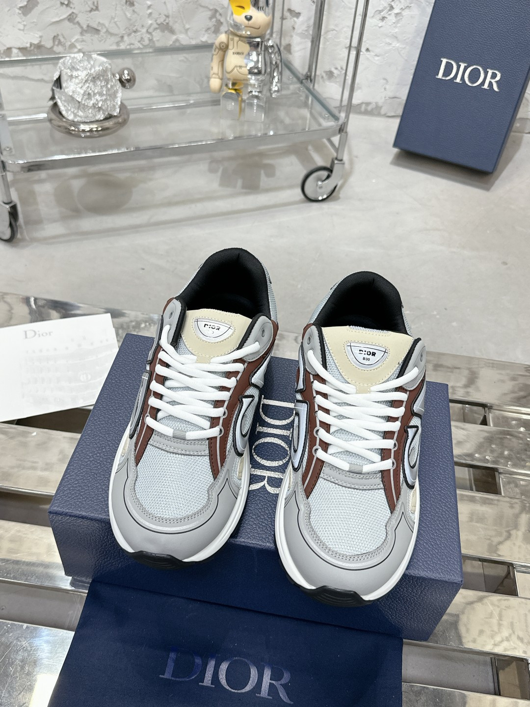 DR B30 Sneaker