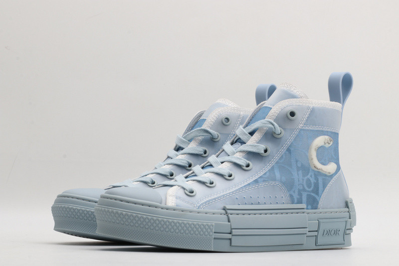 DR B23 High Top Sneaker