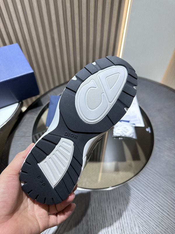 DR B30 Sneaker