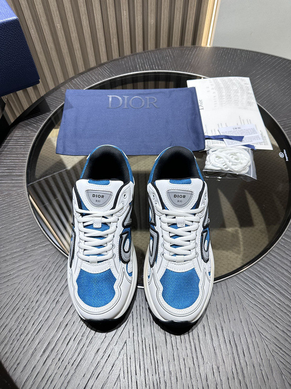 DR B30 Sneaker