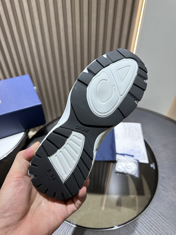DR B30 Sneaker