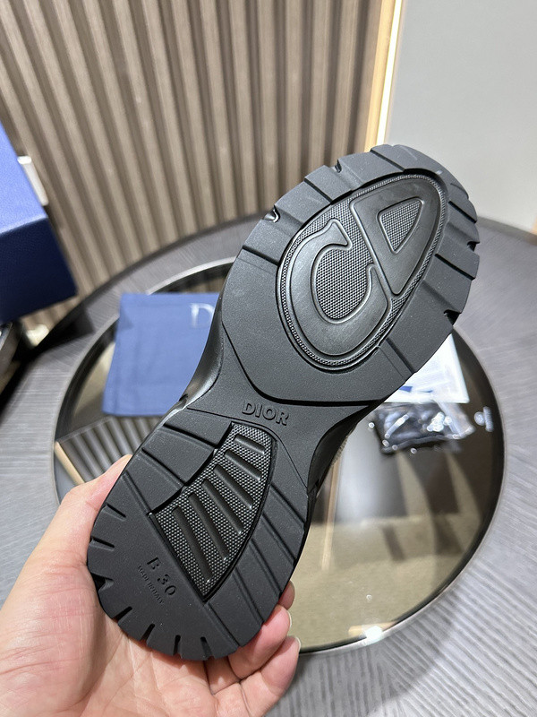 DR B30 Sneaker