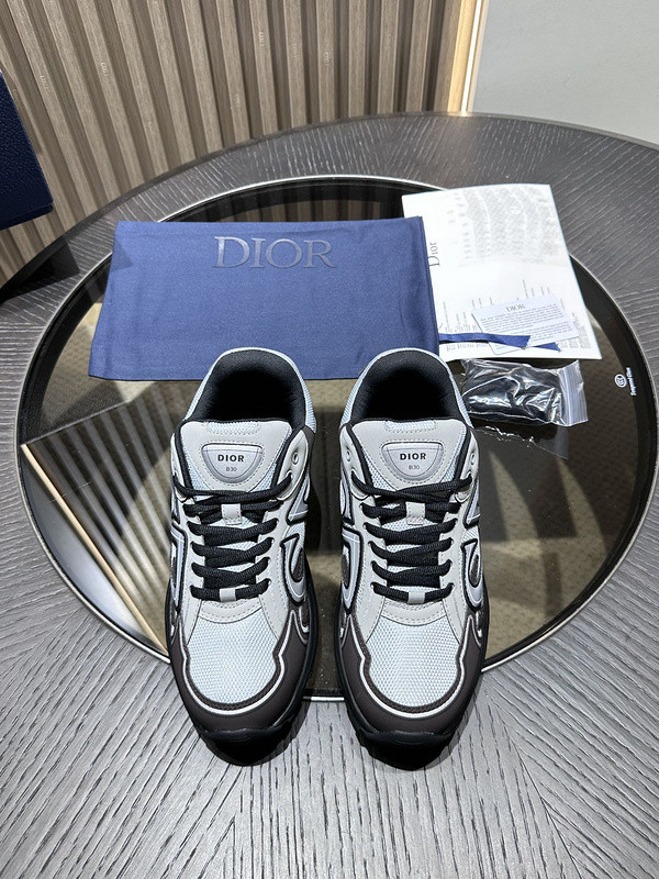 DR B30 Sneaker