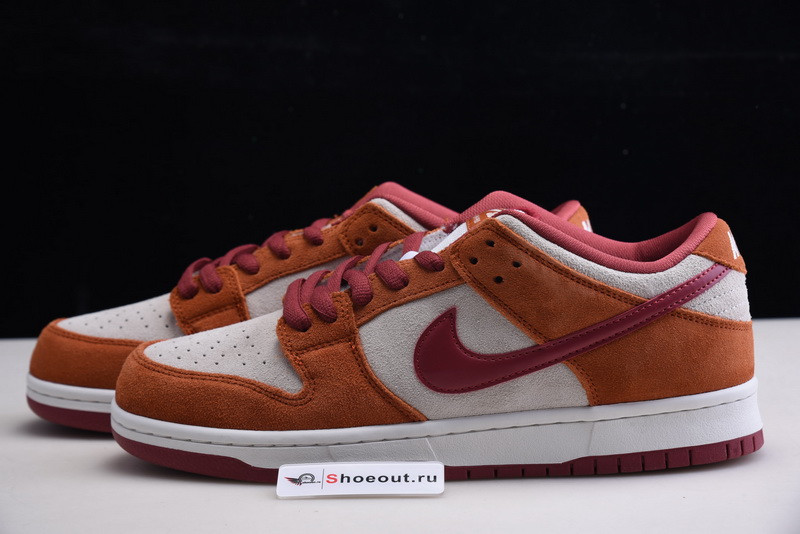 Dunk Low Pro SB 