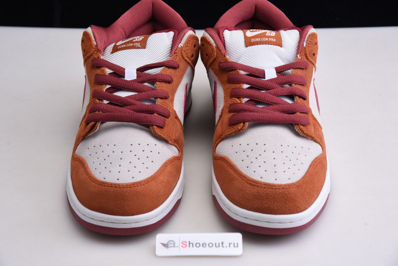 Dunk Low Pro SB 