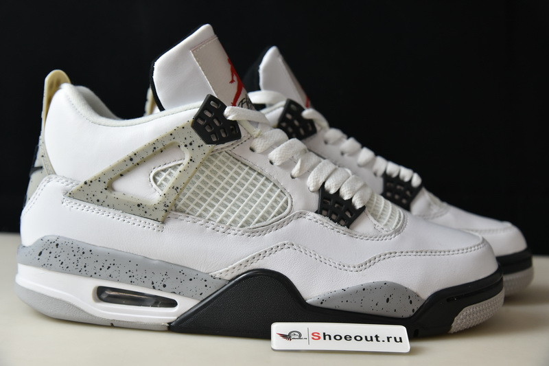 Air Jordan 4 OG “White Cement” 840606-192