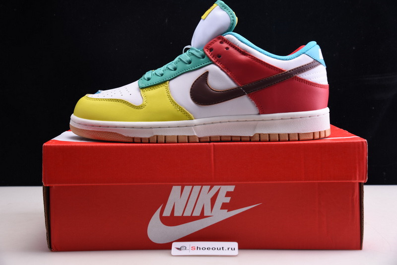 NIke Dunk Low SE 