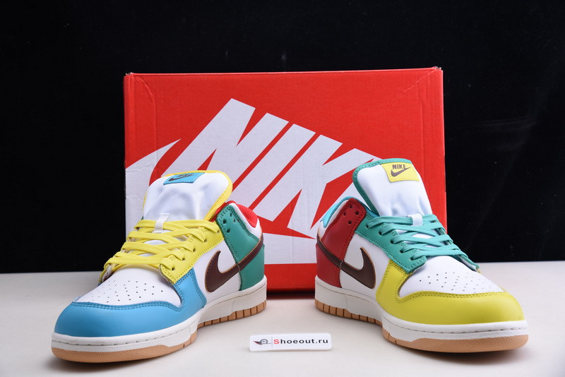 NIke Dunk Low SE 