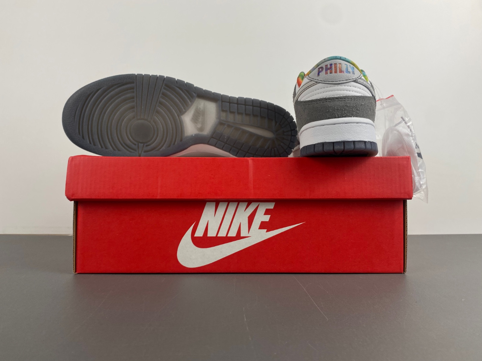 Nike Dunk Low “Philly” HF4840-068