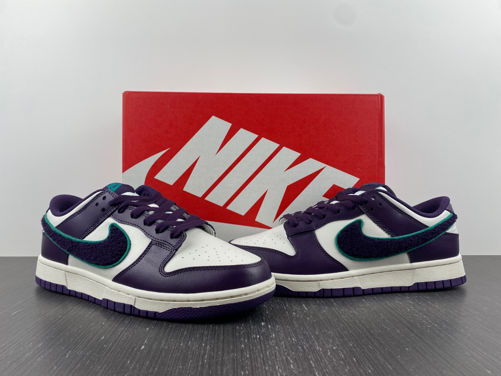 Nike Dunk Low “Chenille S” DQ7683-100