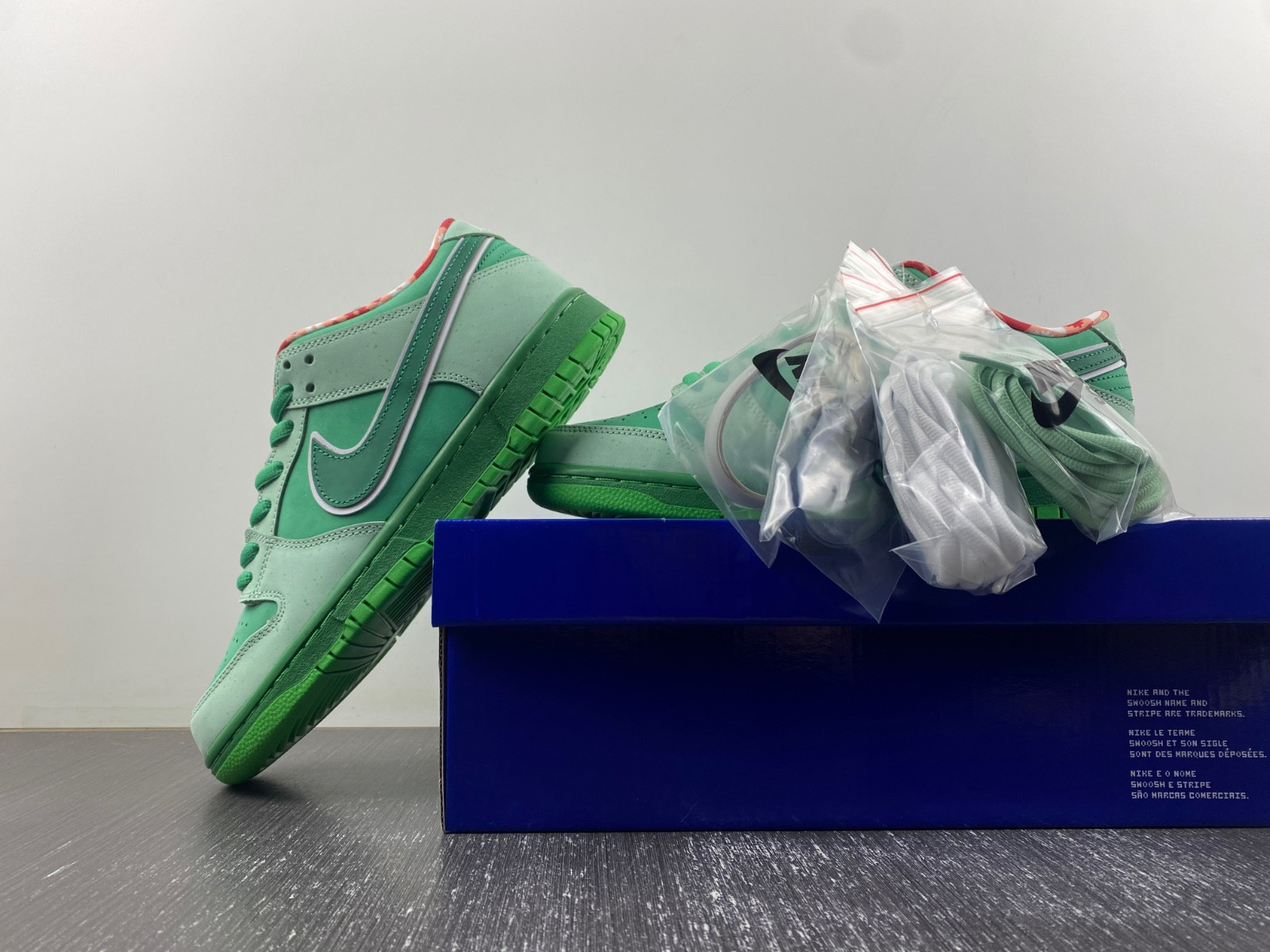 Nike Dunk Low Green Lobster BV1310-303