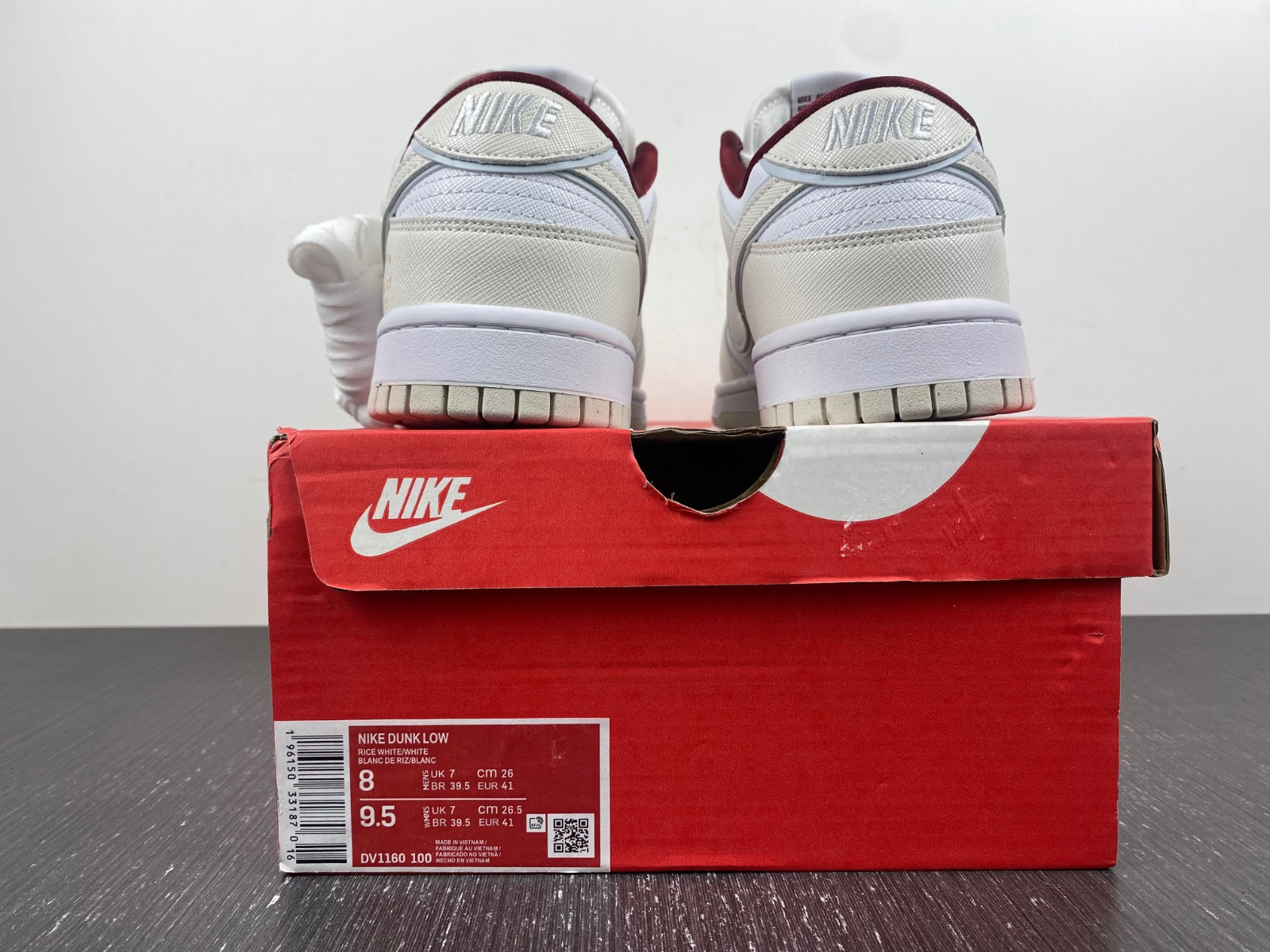 Nike Dunk Low WMNS “Just Do It” DV1160-100