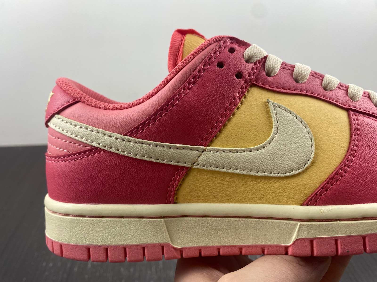 Nike Dunk Low GS DH9765-200