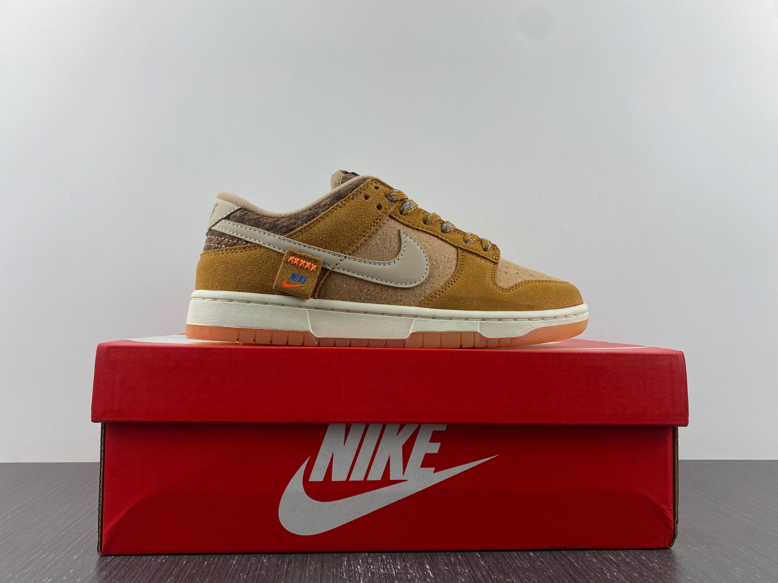 Nike Dunk Low “Teddy Bear” DZ5350-288