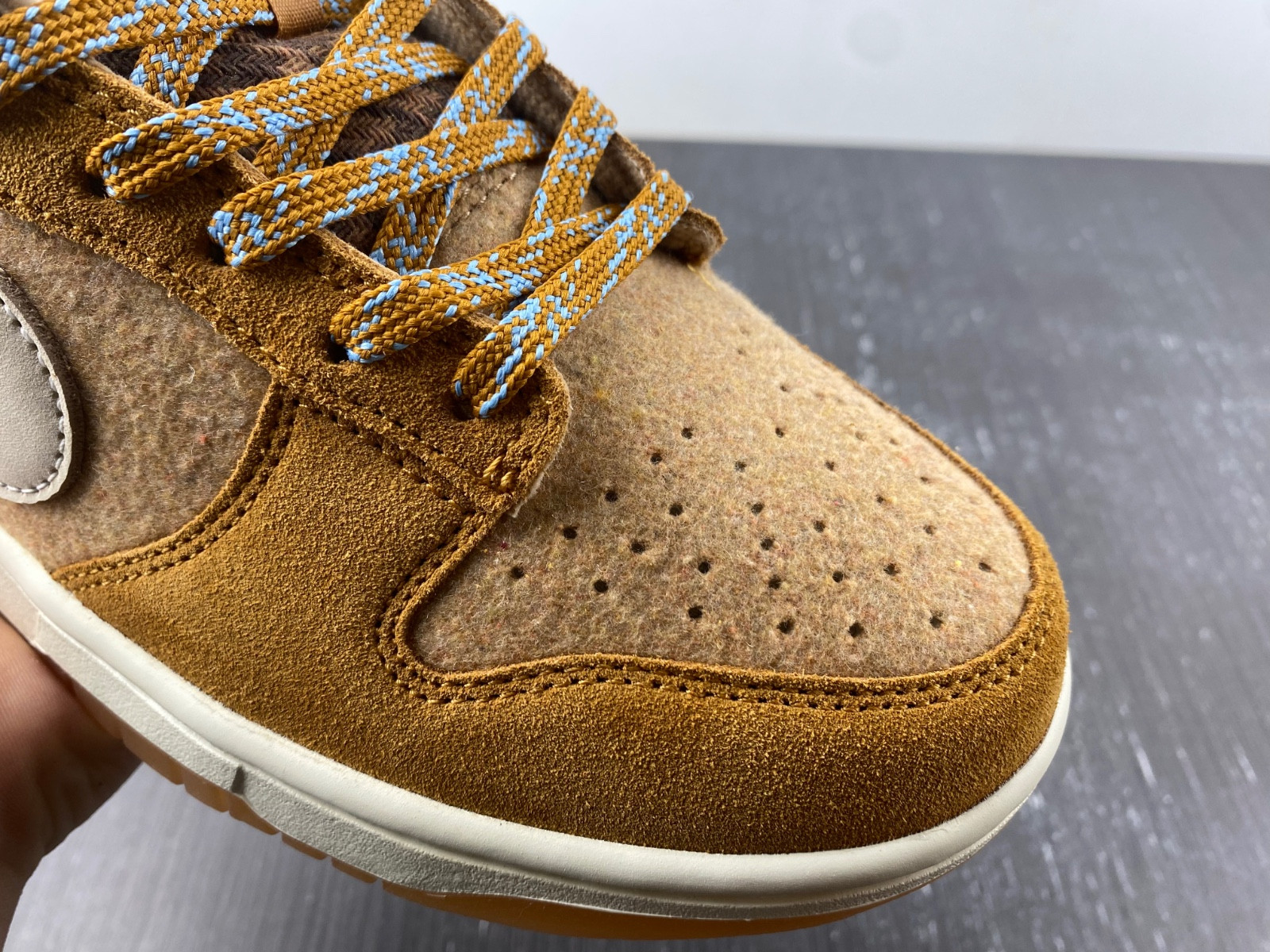 Nike Dunk Low “Teddy Bear” DZ5350-288