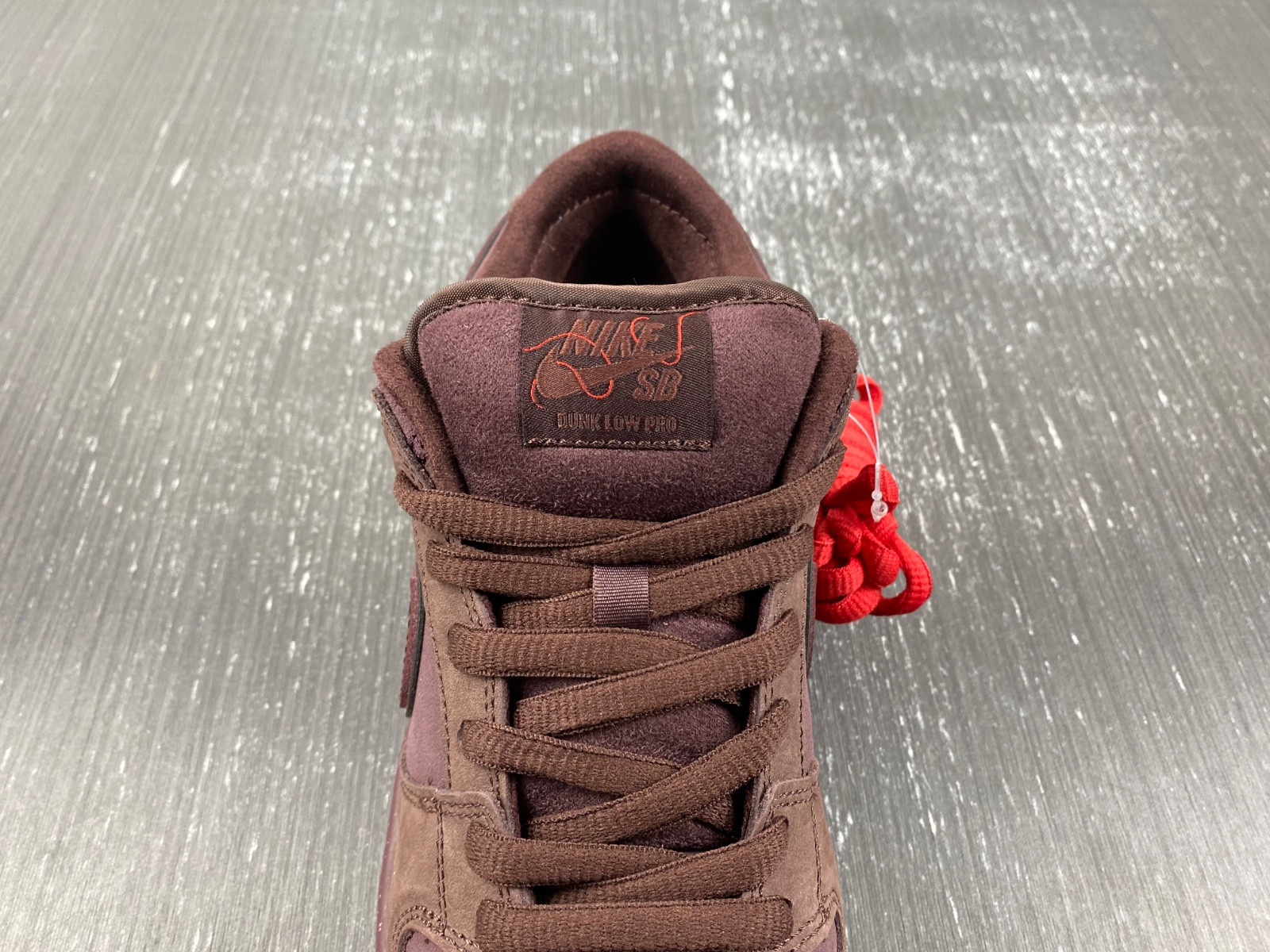 Nike SB Dunk Low Premium “Valentine’s Day” FN0619-600