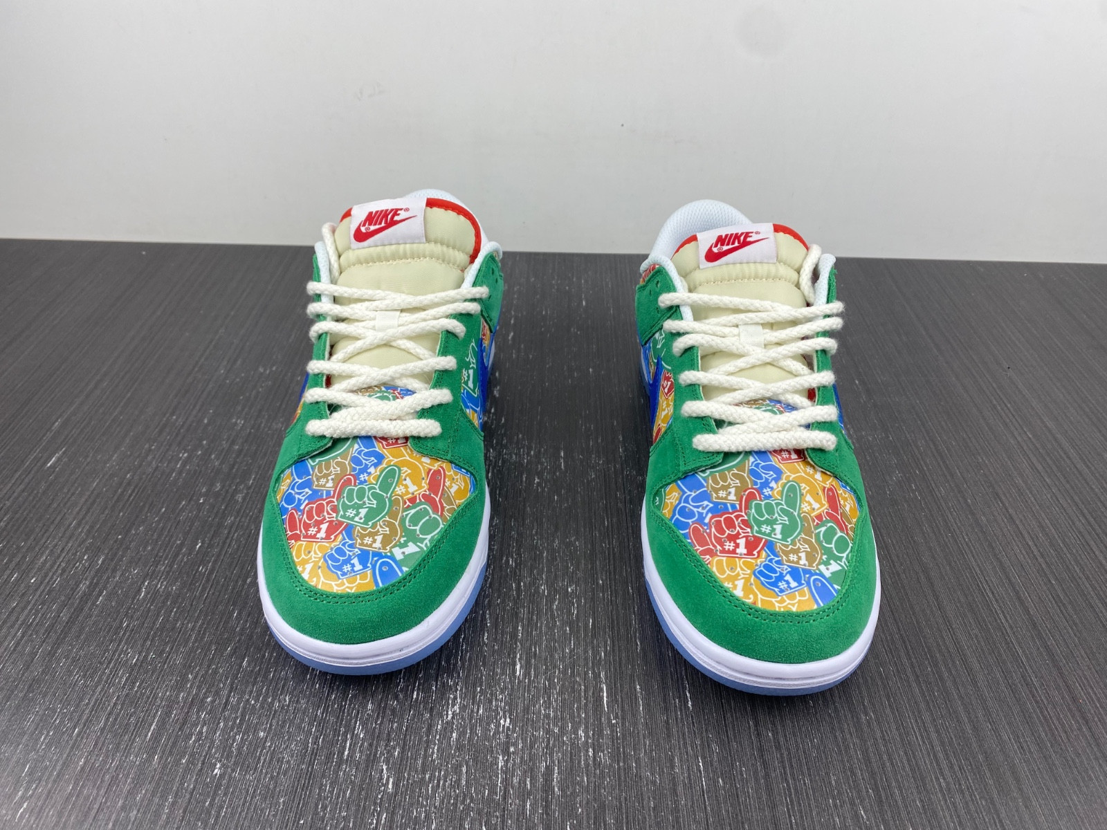 Nike Dunk Low “Foam Finger” DZ5184-300
