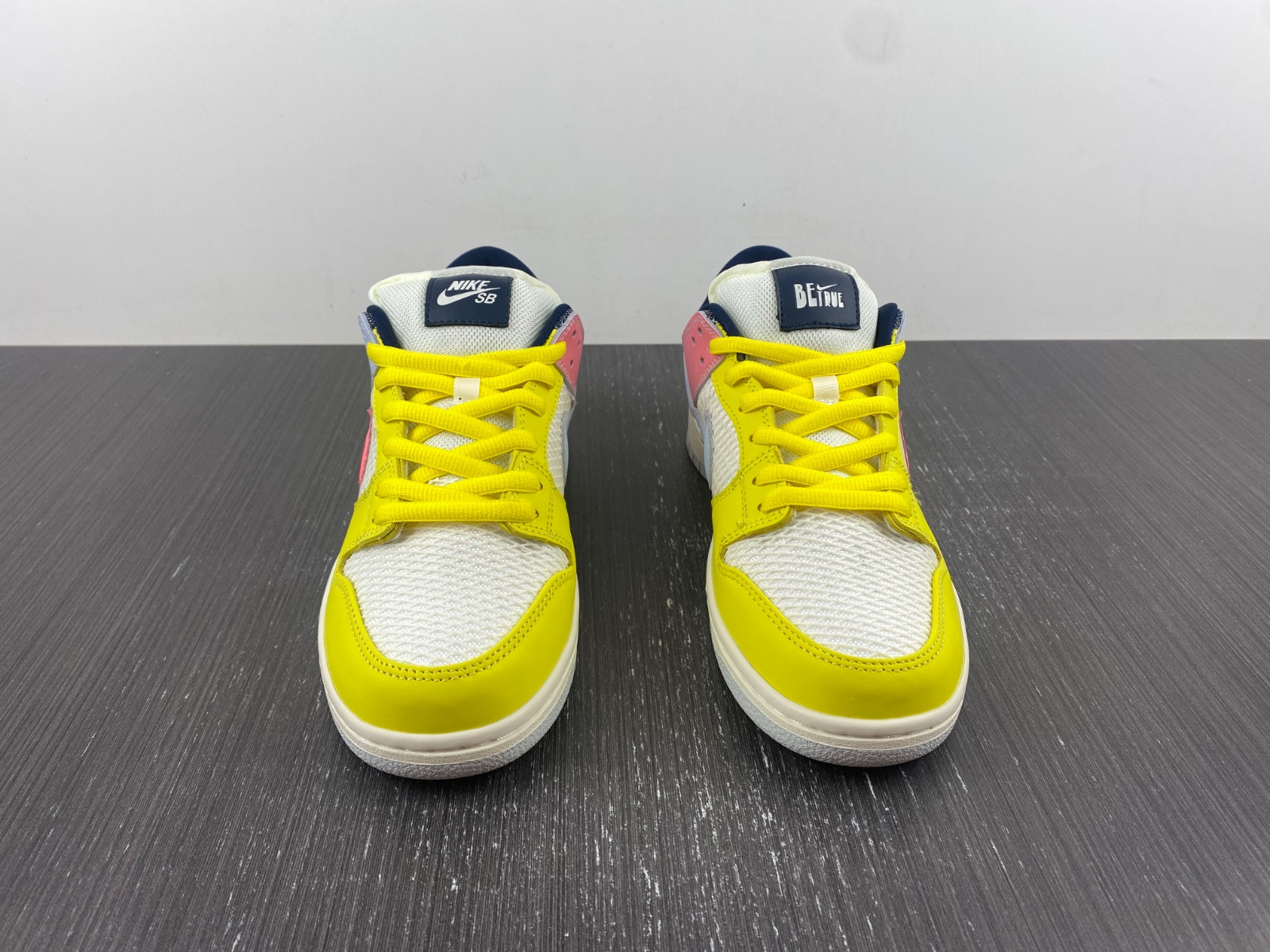 Nike SB Dunk Low “Be True” DX5933-900