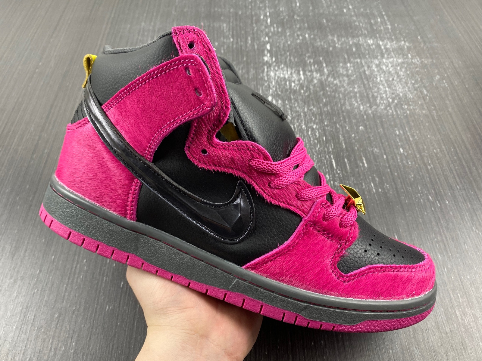 Run The Jewels x Nike SB Dunk High DX4356-600