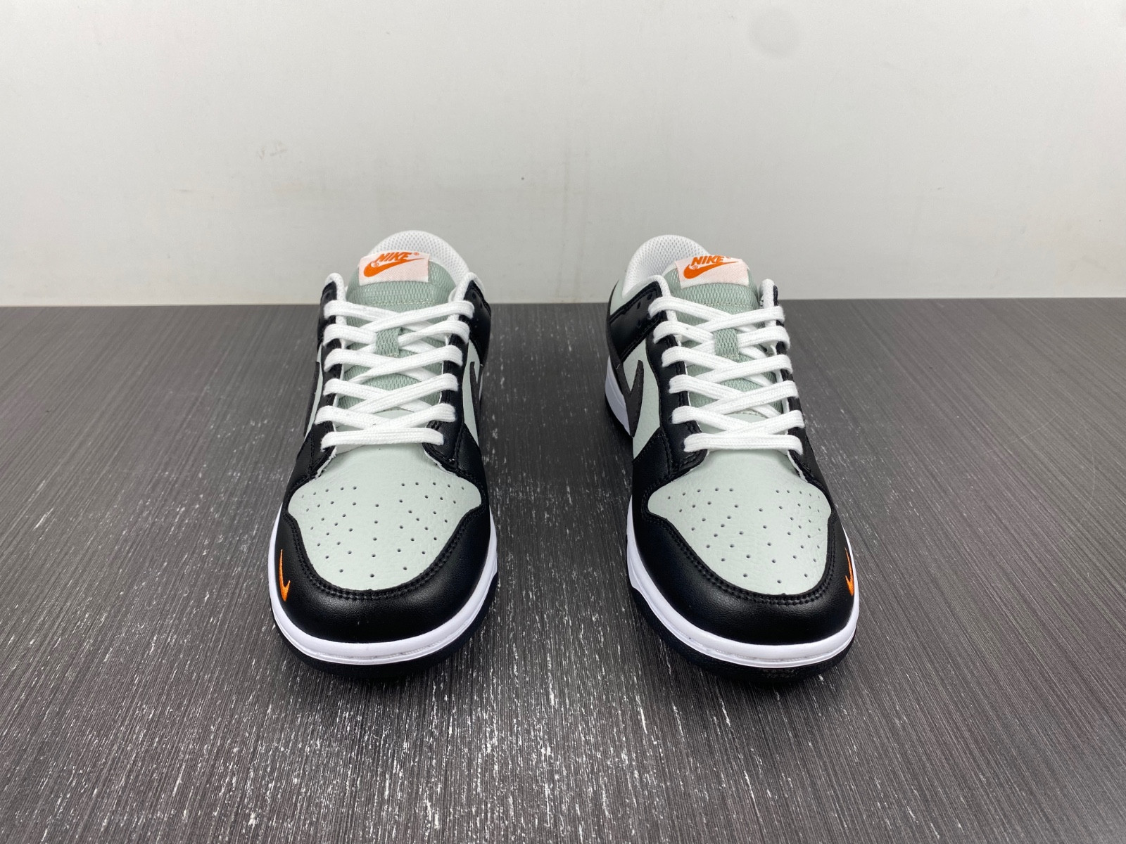 Nike Dunk Low FN7808-001