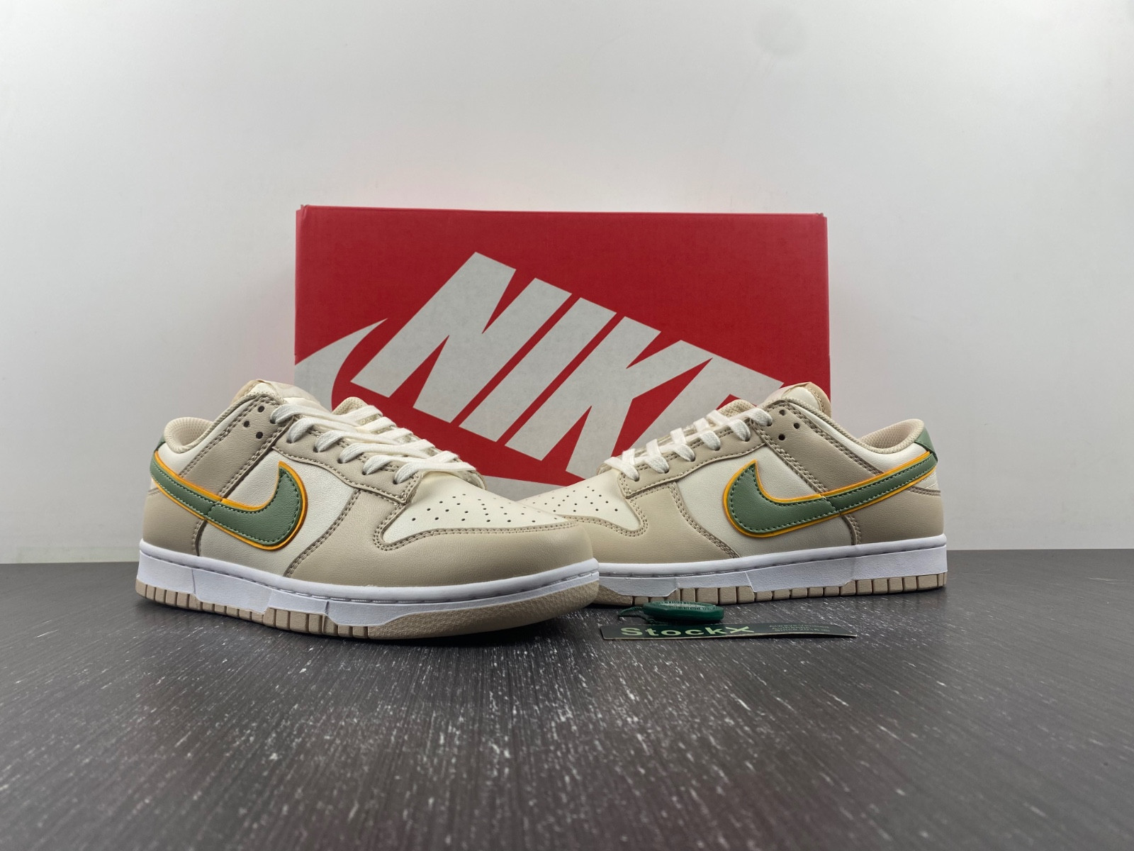 Nike Dunk Low 