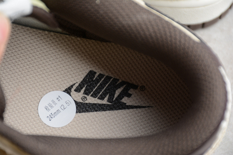 NK Dunk Low Retro PRM “Cheetah” DH7913-200