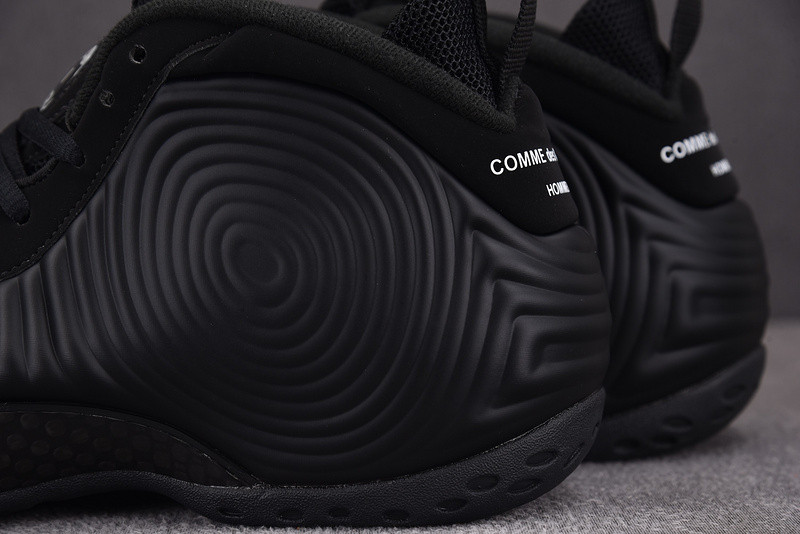 NK Air Foamposite One CDG Homme Plus Black DJ7952-001