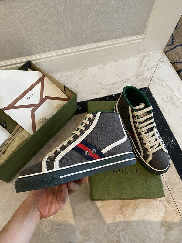 GC Sneakers