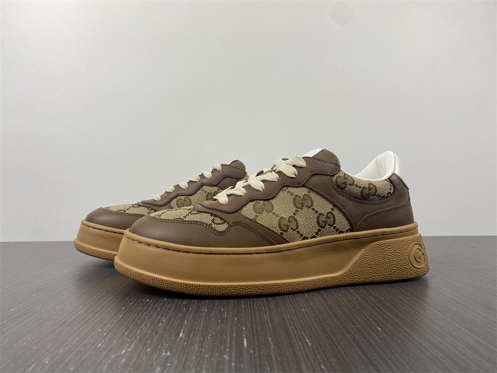 GC Sneakers