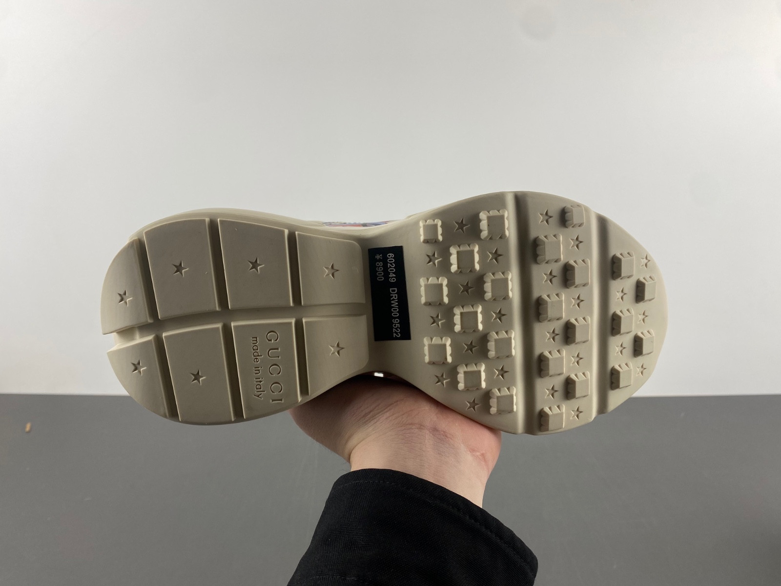 GC Sneakers