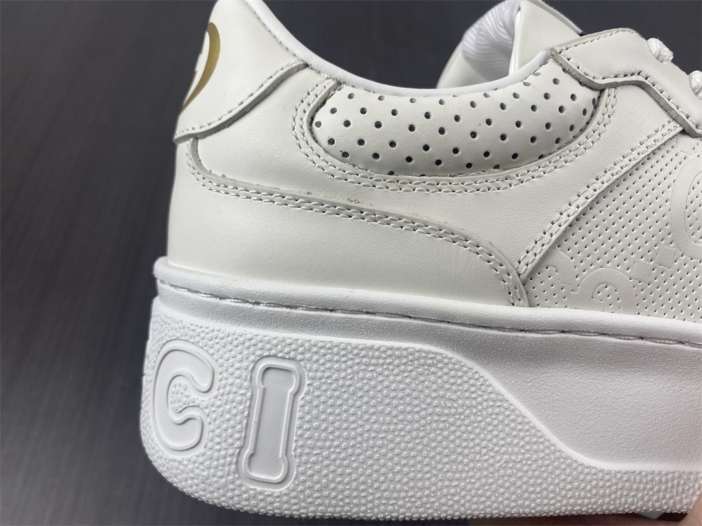 GC Sneakers