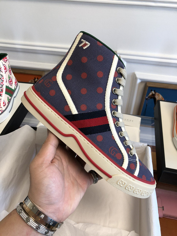 GC Sneakers