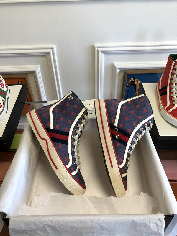 GC Sneakers