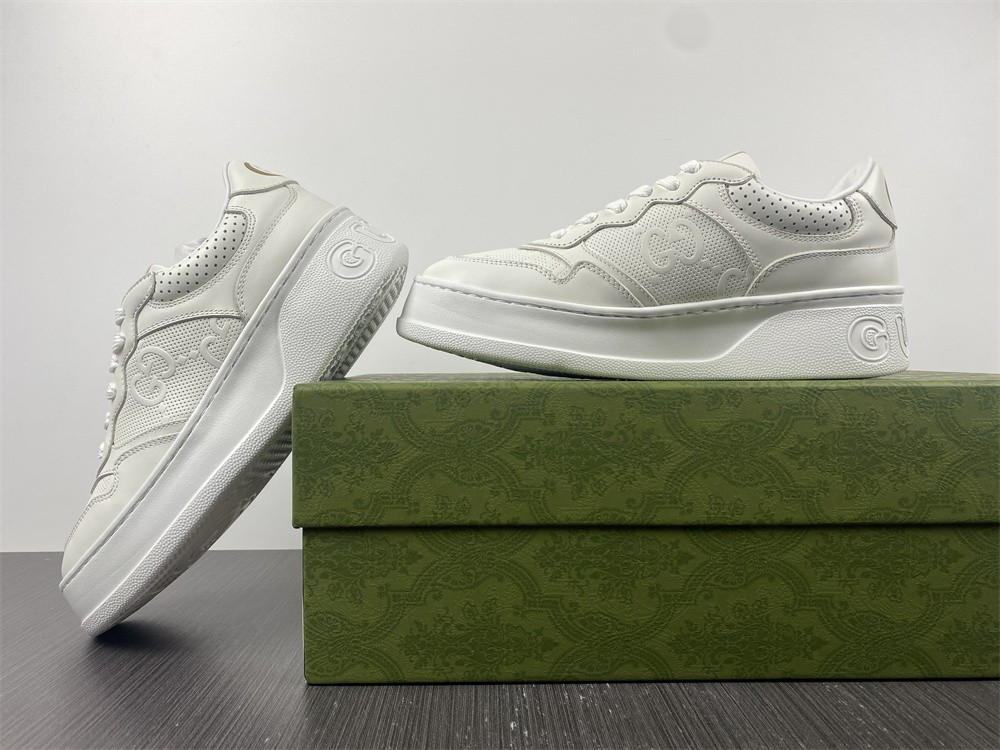 GC Sneakers