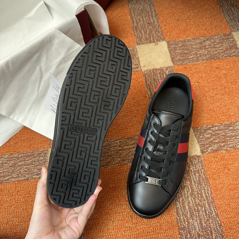 GC Sneakers
