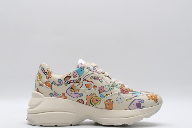 GC Sneakers