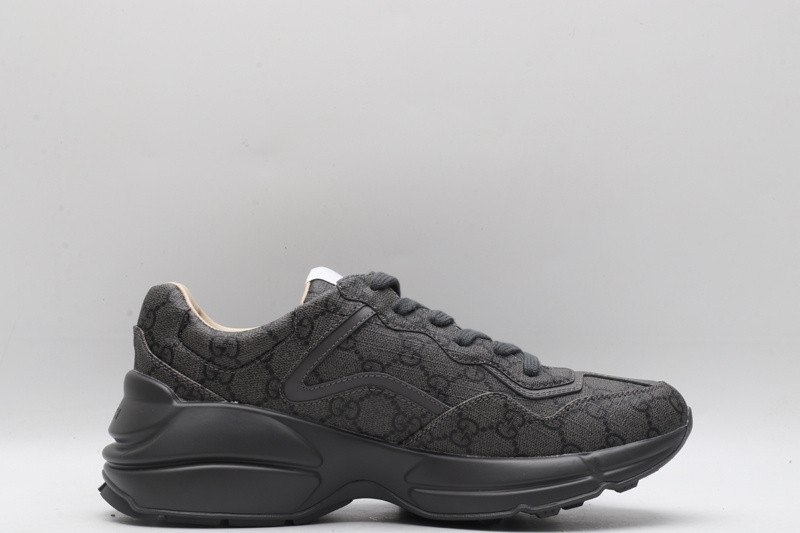 GC Sneakers