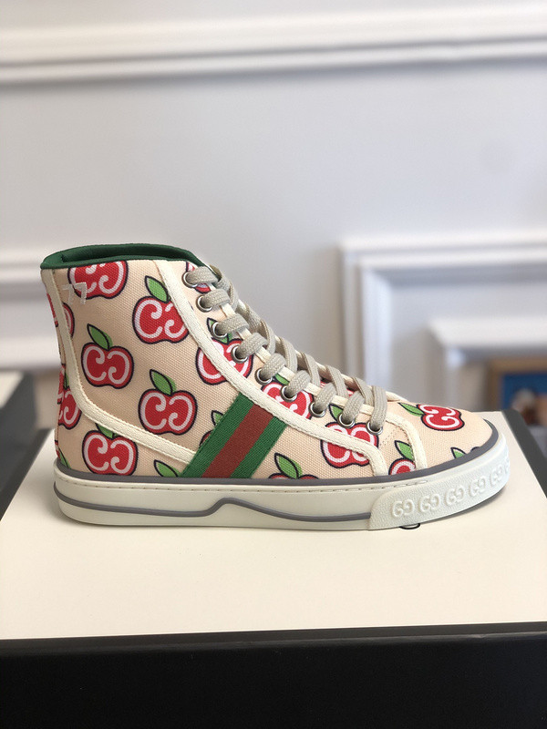 GC Sneakers