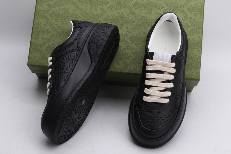 GC Sneakers